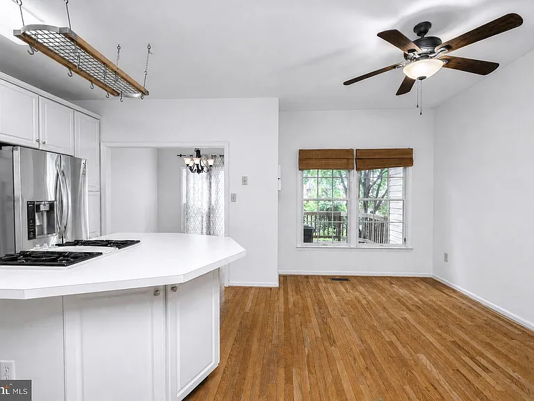 3940 Kathryn Jean Ct — Photo 13