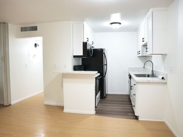 576 N Bellflower Blvd UNIT 128