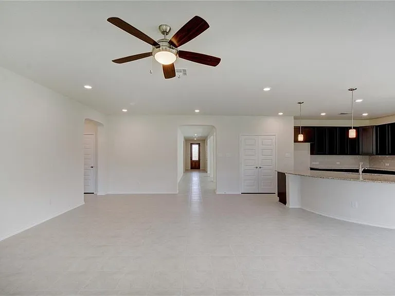 3105 Maurine Dr — Photo 8
