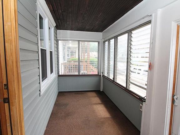 4th image of 212 Gertrude St