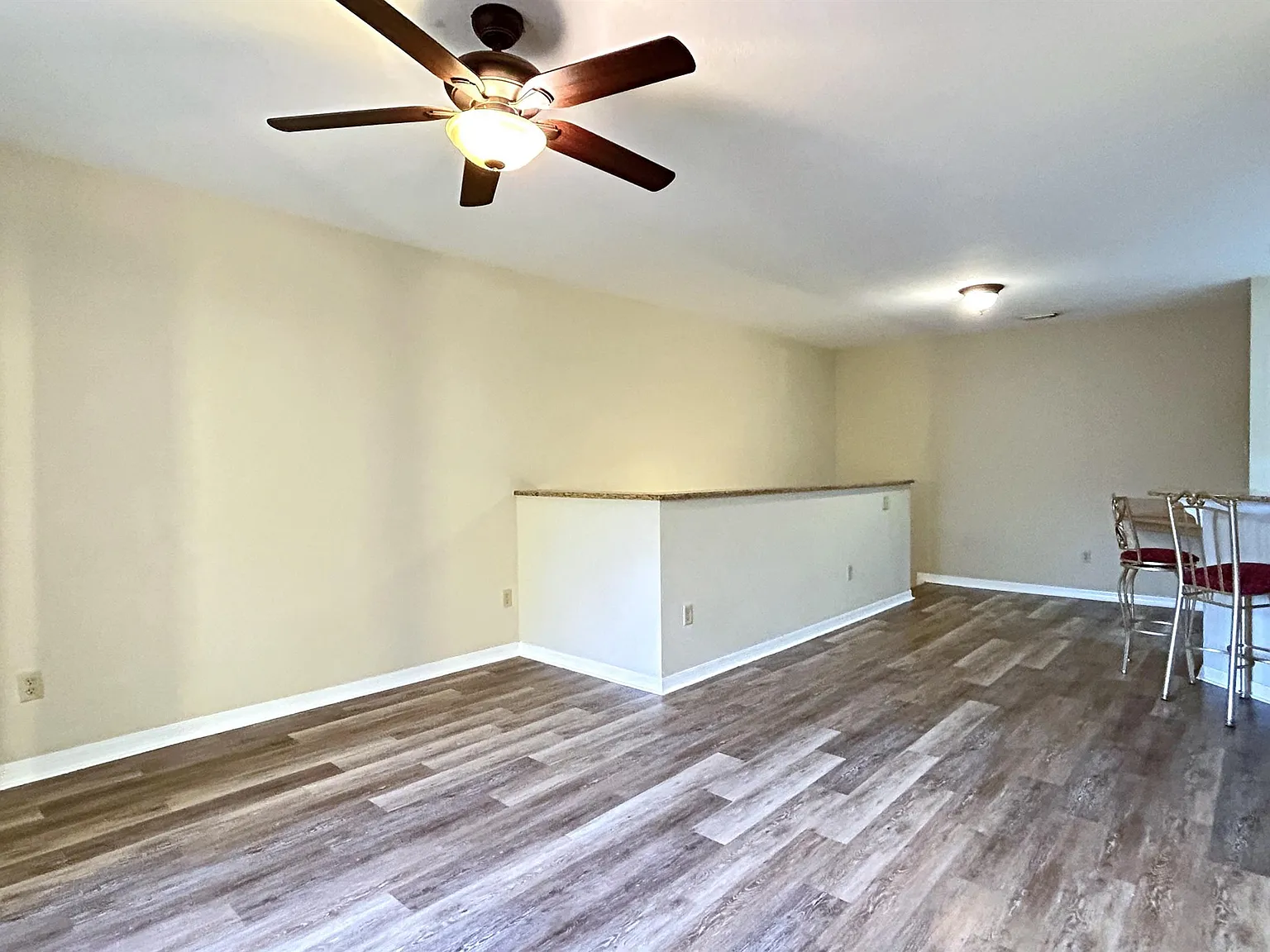 104 SW Peacock Blvd — Photo 2