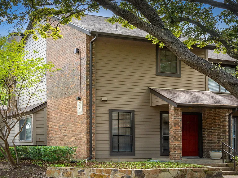 9910 Royal Ln #1101 — Photo 1