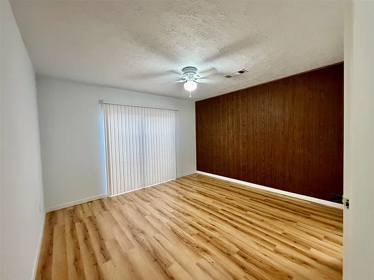 7214 Crownwest St #7214 — Photo 15
