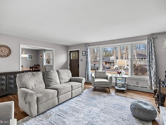 5th image of 157 Conawaga Trl