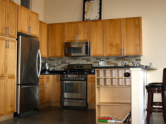 5th image of 400 Mills Ave Unit 312