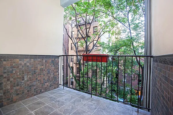Sold by Keller Williams NYC | media 9