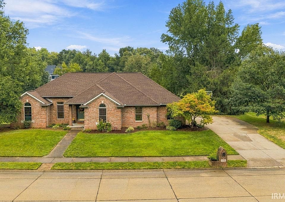 1st image of 5588 Inverness Dr