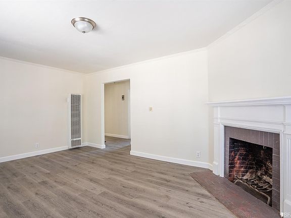 5th image of 2216-2218 83rd Ave