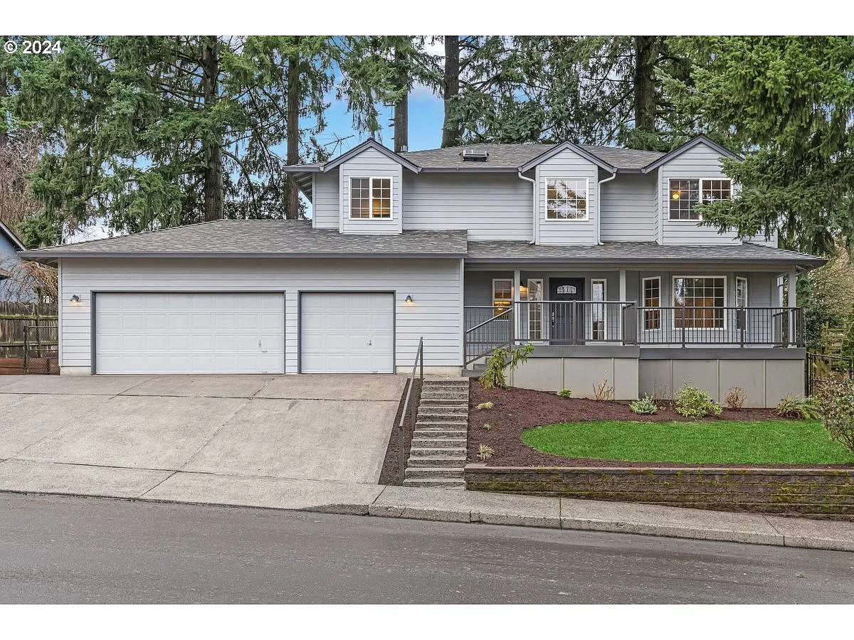1116 NE 95th Ave photo 1