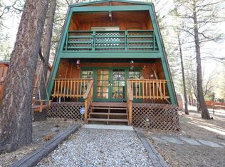 206 Cedar Ln, Sugarloaf, CA 92386