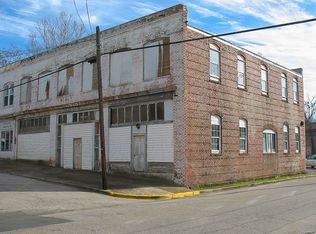 119 W Market St, Warrenton, NC 27589