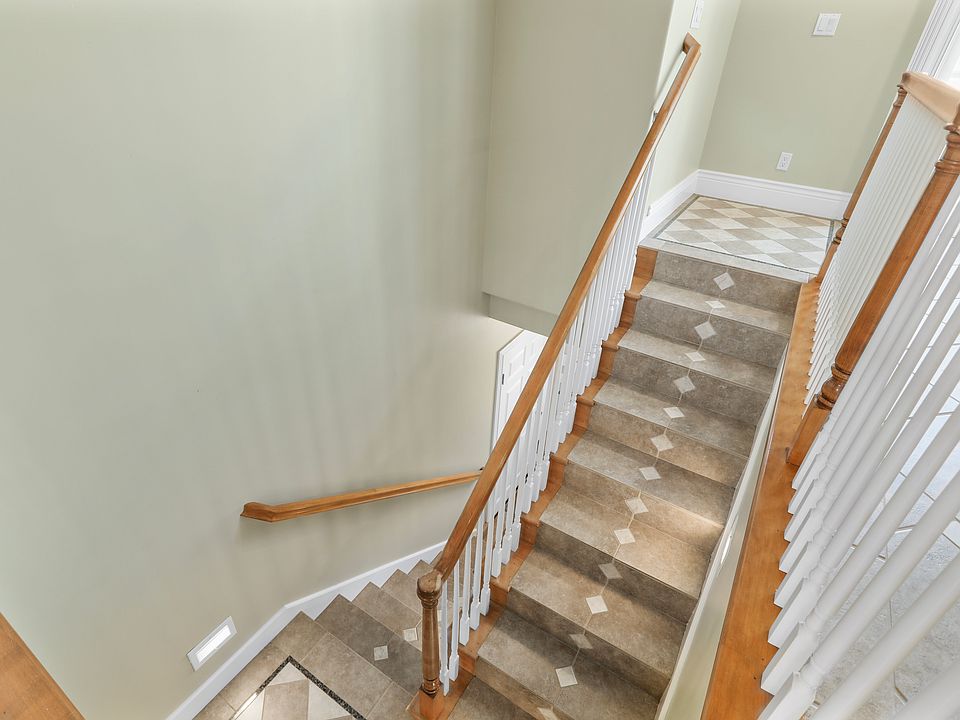 Stairs to Main Floor