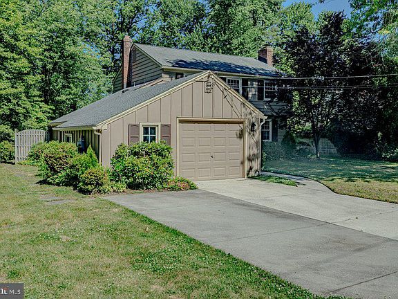4th image of 324 Wayland Rd