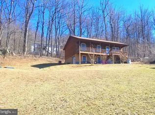 352 McDonalds Farm Rd, Linden, VA 22642