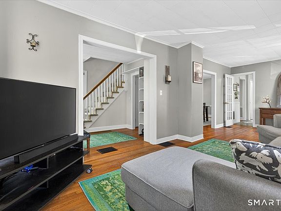 5th image of 41 Barrett Street