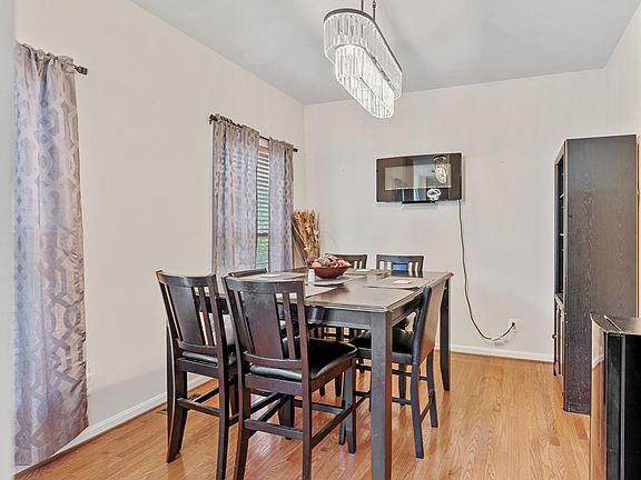 5th image of 9416 Hickory Hill Dr