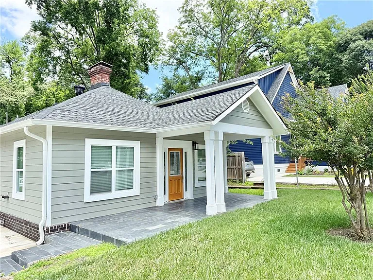 2625 Peyton Rd NW — Photo 6