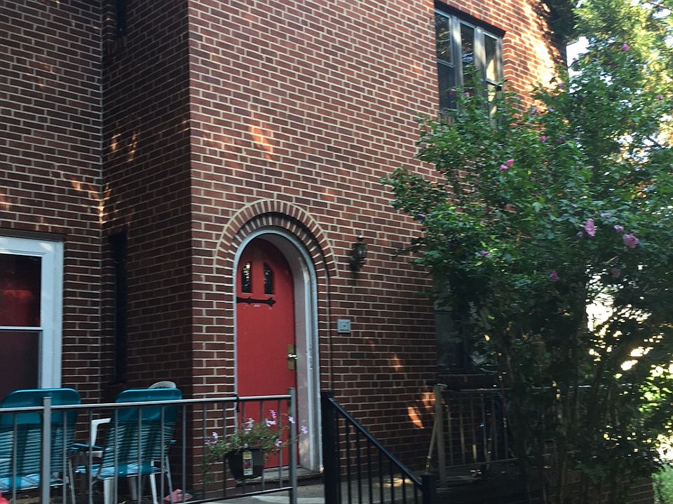 1st image of 1508 1/2 Lee St E APT C