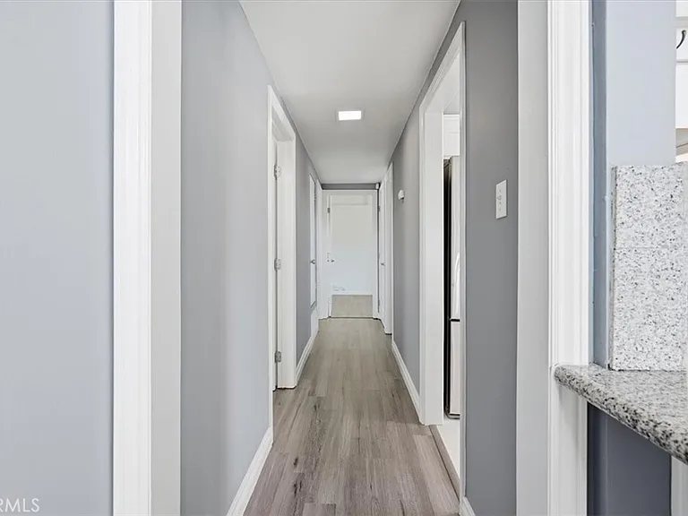 533 S Devon Rd — Photo 27