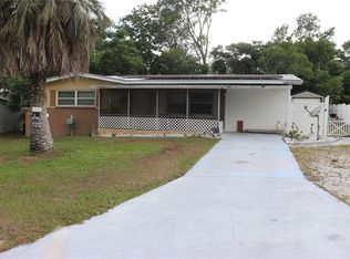 16 S Harrison St, Beverly Hills, FL 34465
