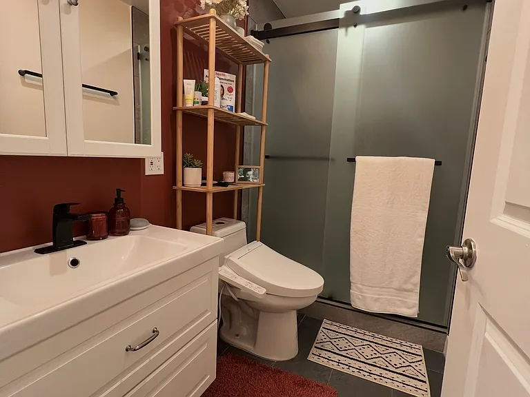 8464 Murietta Ave #8464 — Photo 4