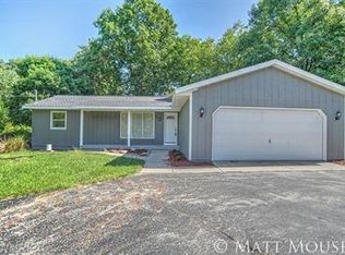 7359 Cascade Rd SE, Grand Rapids, MI 49546