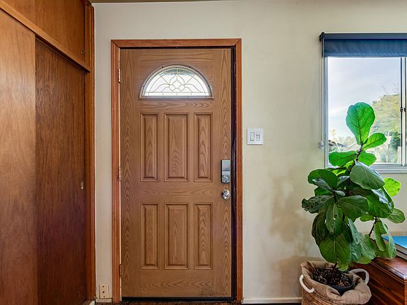 4th image of 1405 Valle Alto Ct NW