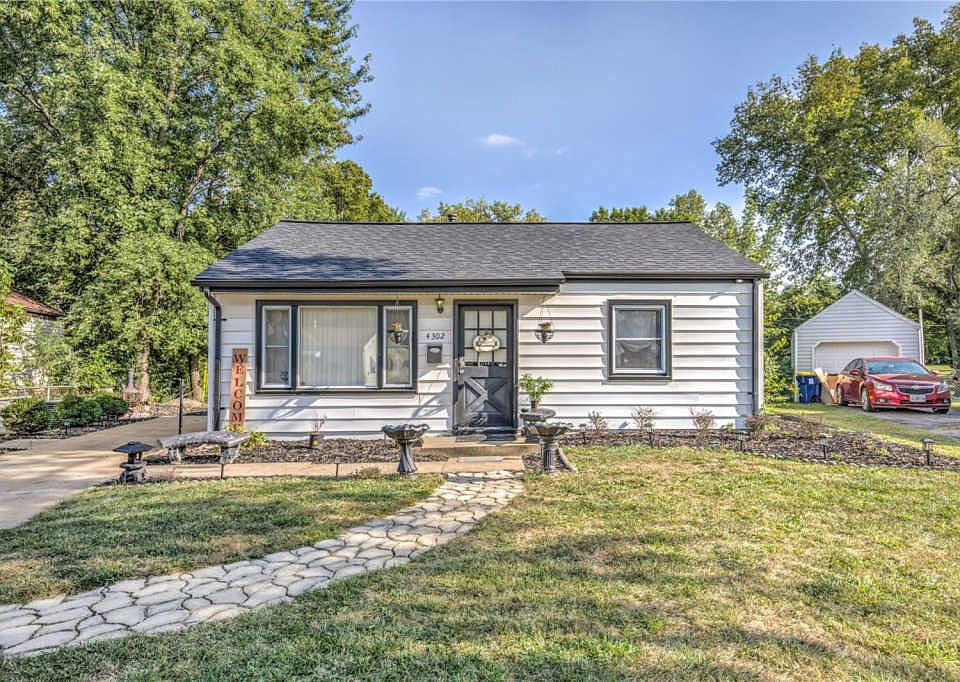 1st image of 4302 Saint Agnes Ln