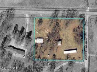 8022 Gum Rd, Carthage, MO 64836