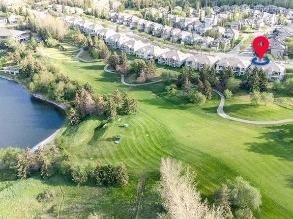 4592 S Hamptons Way NW, Calgary, AB T3A 6B6