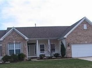 715 S Lake St, Amherst, OH 44001