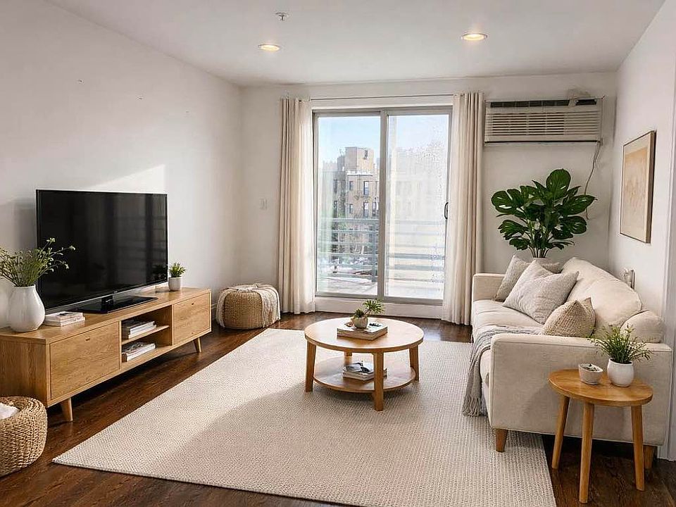 1st image of 2309 Astoria Blvd APT 4F