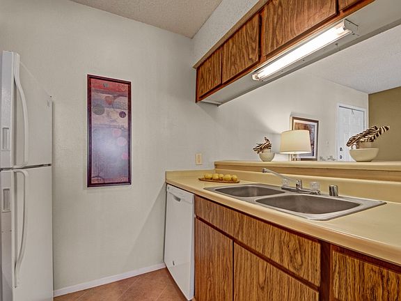 3rd image of 3601 Andrews Hwy #1806