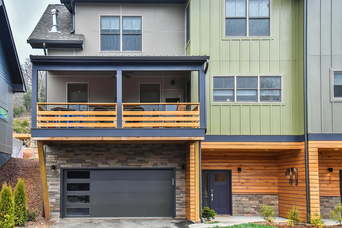 Building Photo - 206 Josephine Ln