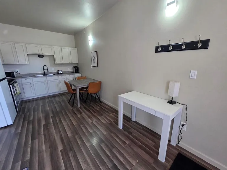 2846 Richardson Hwy — Photo 3