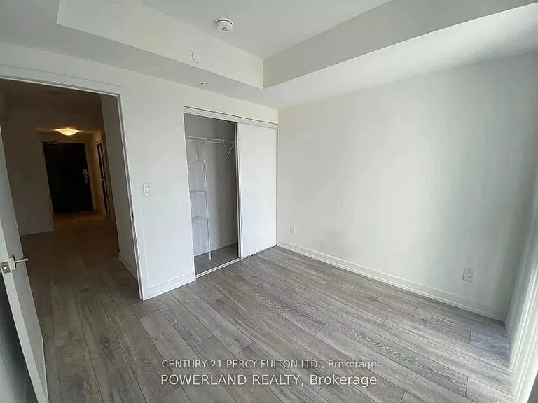 159 Wellesley St E #1602 — Photo 9