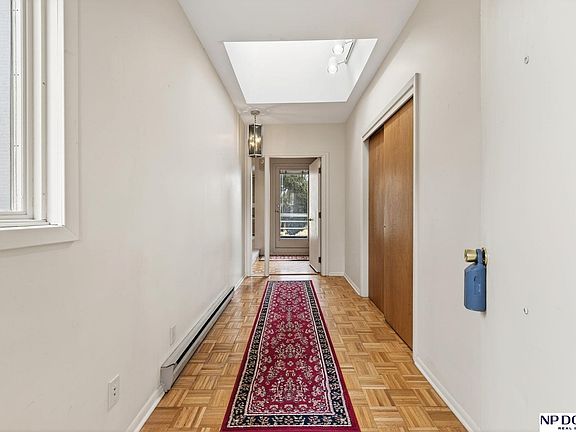 3rd image of 3132 S 128th Cir