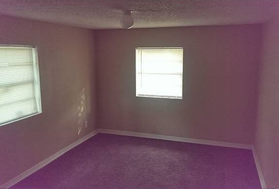 4th image of 4600 E Fern St