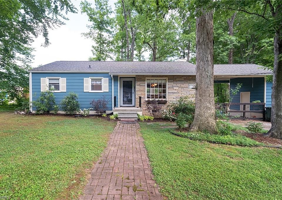 1st image of 3709 Parkwood Dr