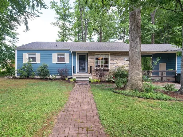 3709 Parkwood Dr, Greensboro, NC 27403