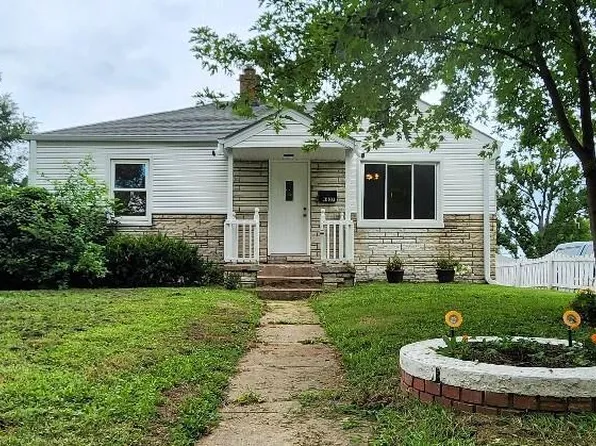 9407 Bataan Dr, Saint Louis, MO 63134