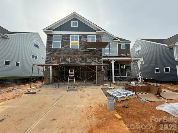 2223 Caravan Ln, Stanley, NC 28164