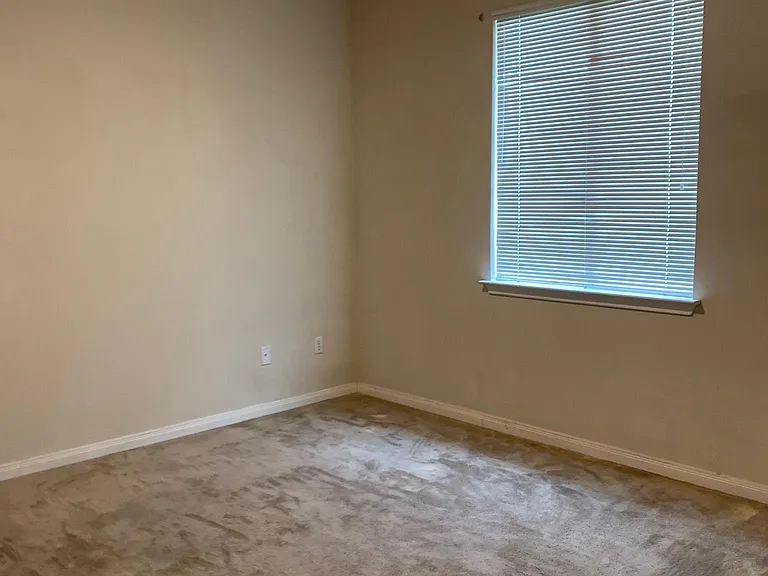 214 Hyltin St — Photo 10