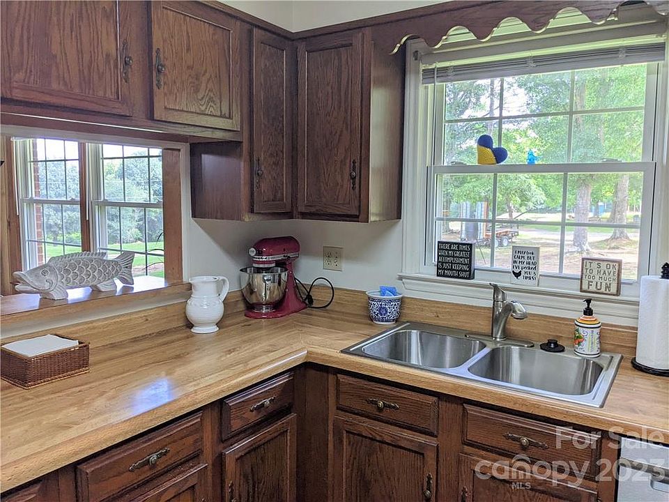859 Old Caroleen Rd, Forest City, NC 28043 Zillow