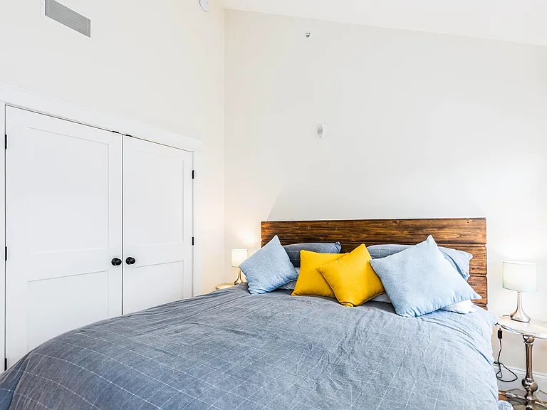 1 Franklin St #2C — Photo 23