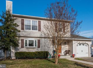 2898 Dungate Ct, Pasadena, MD 21122