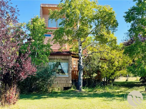 23 Willow Dr, Red Lodge, MT 59068