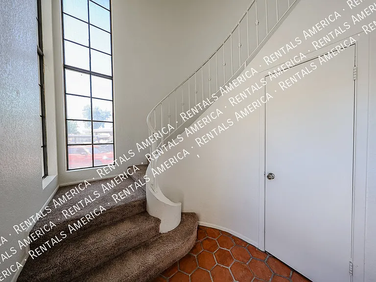 839 S Westwood St #290 — Photo 4