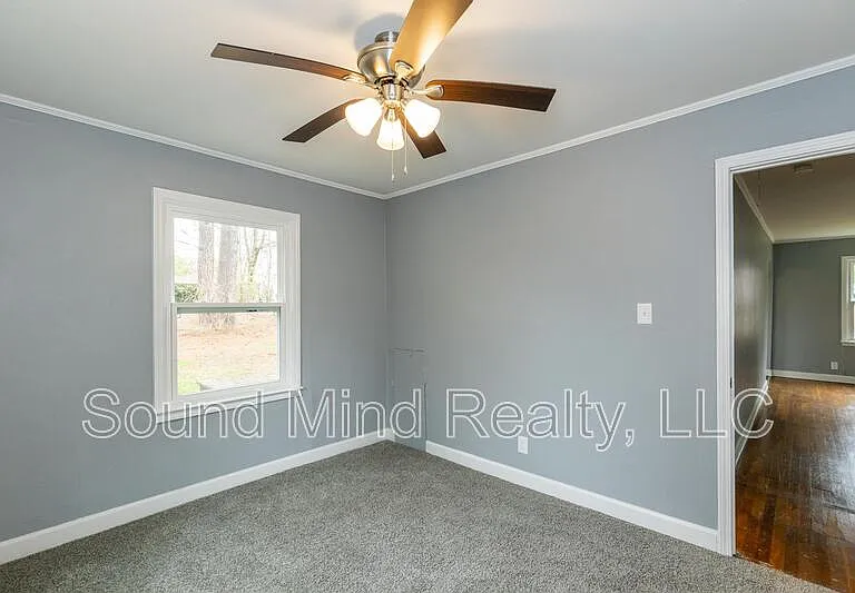 1729 Dallas St — Photo 23