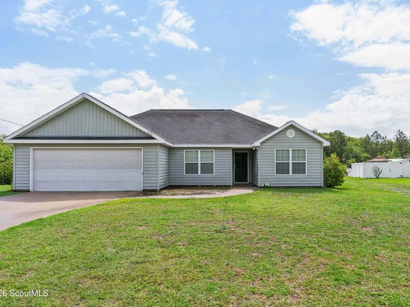 472 Red Hawk Dr, Waynesville, GA 31566